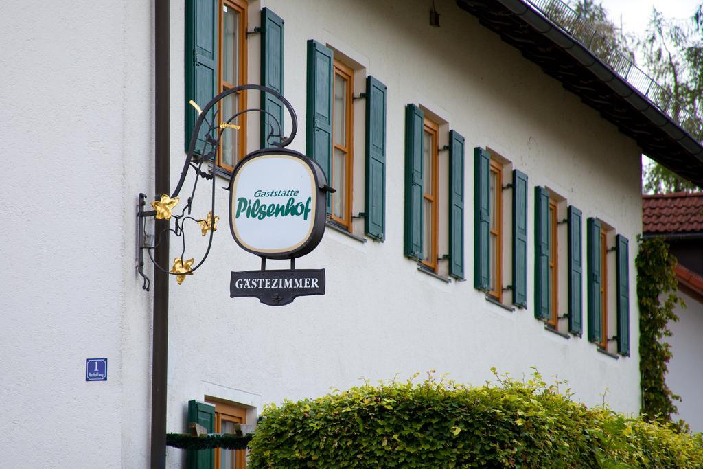 Landgasthof Pilsenhof Entenbraterei Hechendorf am Pilsensee Eksteriør bilde
