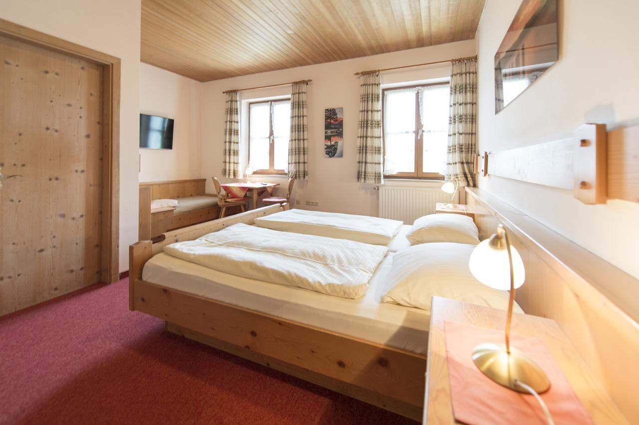 Landgasthof Pilsenhof Entenbraterei Hechendorf am Pilsensee Eksteriør bilde